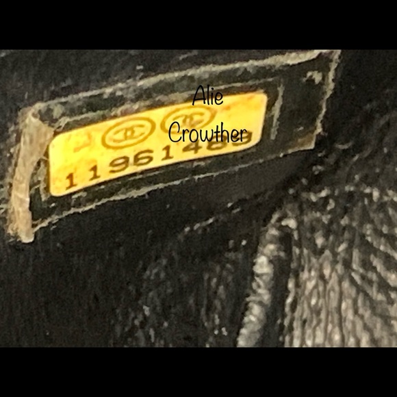 —sold on instagram- Chanel maxi single flap caviar - Picture 2 of 13